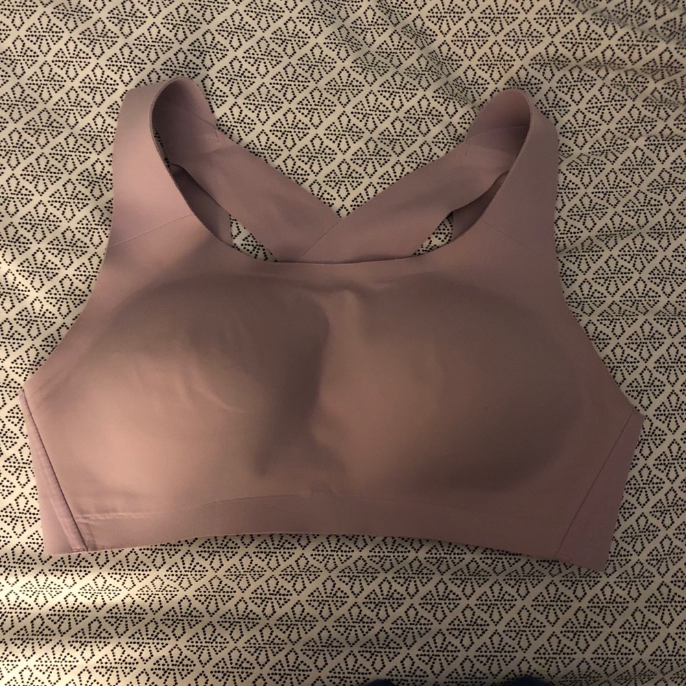 Lululemon Enlite Bra